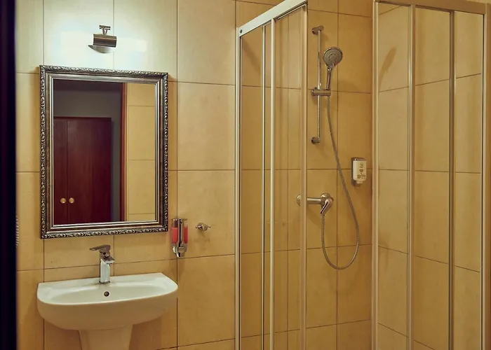 Srebrna Gora אורחן 2*